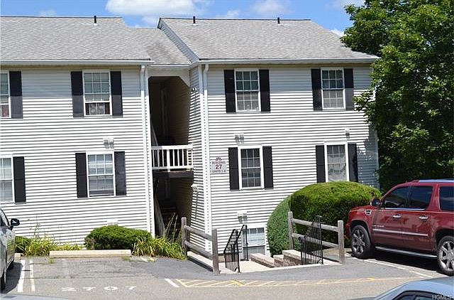 1st image of 27 Lexington Hills Unit 5