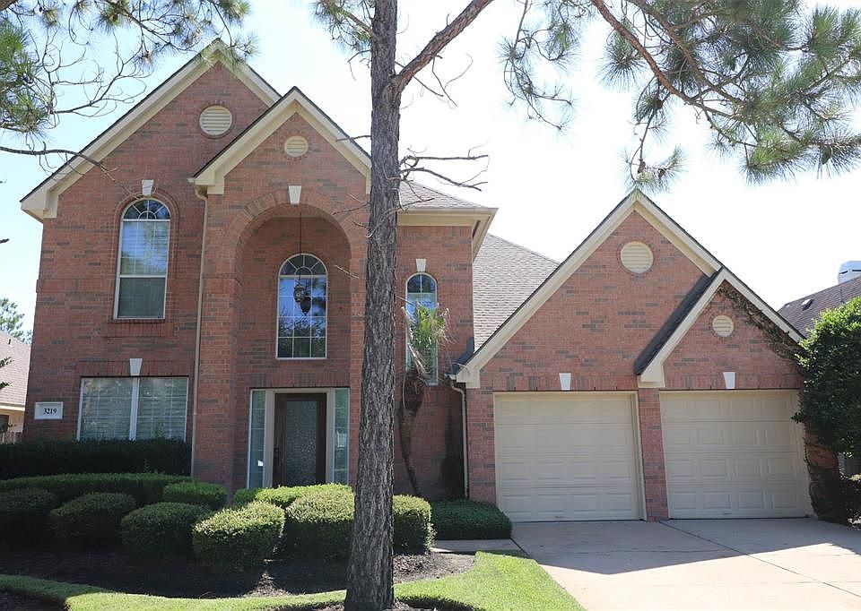 1st image of 3219 Millbrook Dr