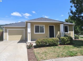 1843 S 57th Pl, Springfield, OR 97478