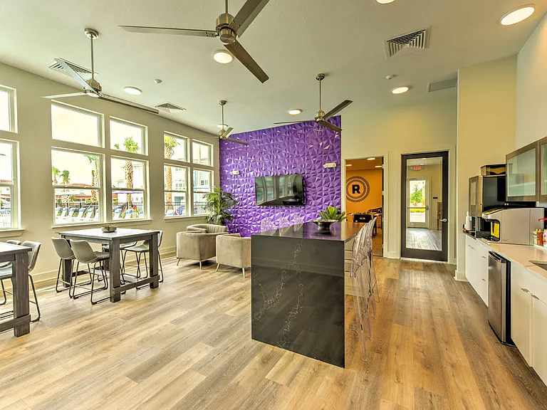 Lumen Luxury Apartments — Photo 19