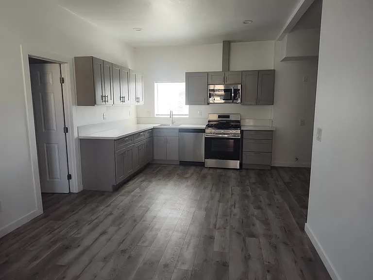 33495 Cathedral Canyon Dr #C — Photo 2