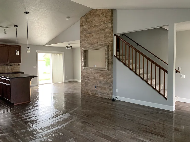 3004 W Sorbonne Dr — Photo 2
