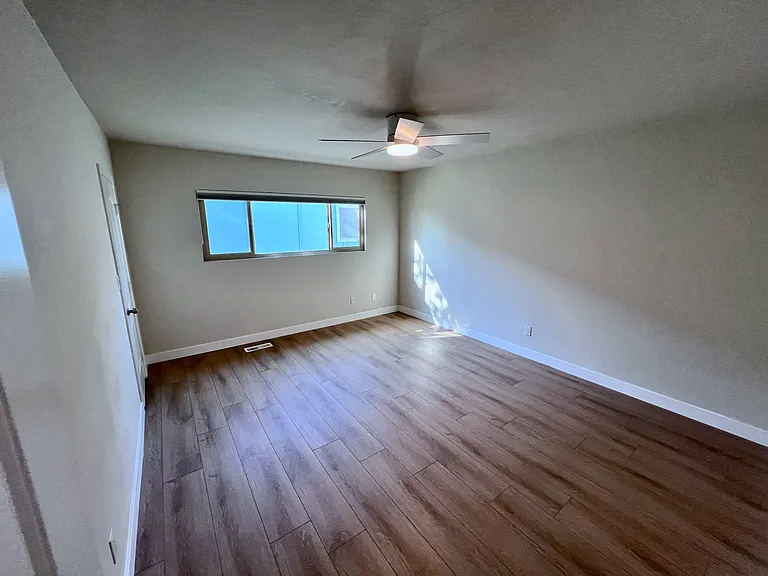 4231 Lowell St #12 — Photo 17