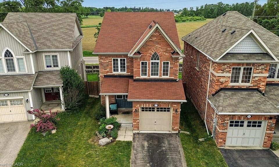 1st image of 557 Baldwin Cres