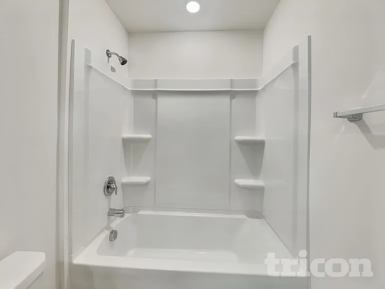 2448 Lennox Rd SE — Photo 18