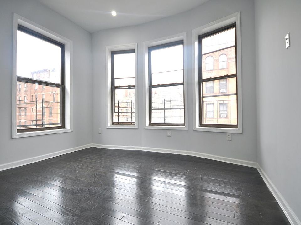 1st image of 101 W 75th St APT 4D