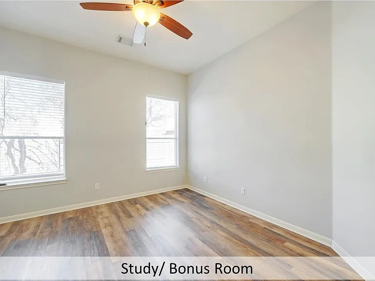 2605 Salorn Way — Photo 19