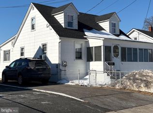 338 Maple Ave, Essex, MD 21221