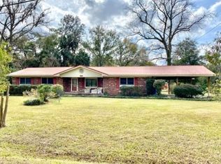 235 Midway Cir, Brunswick, GA 31523