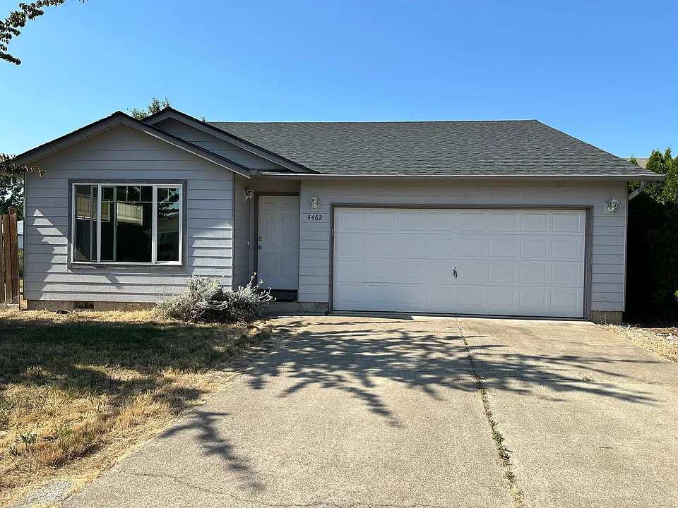 4462 Live Oak St
