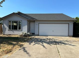 4462 Live Oak St, Sweet Home, OR 97386