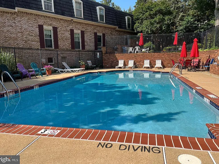 3101 Patrick Henry Dr #132 — Photo 28