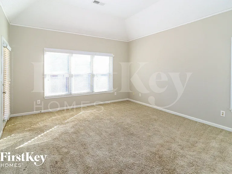 9297 Sarsen Dr — Photo 9