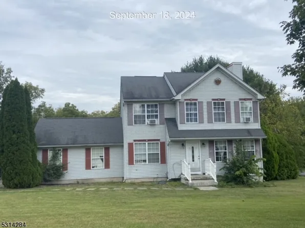 2 Shippen Rdg, Oxford Twp., NJ 07863