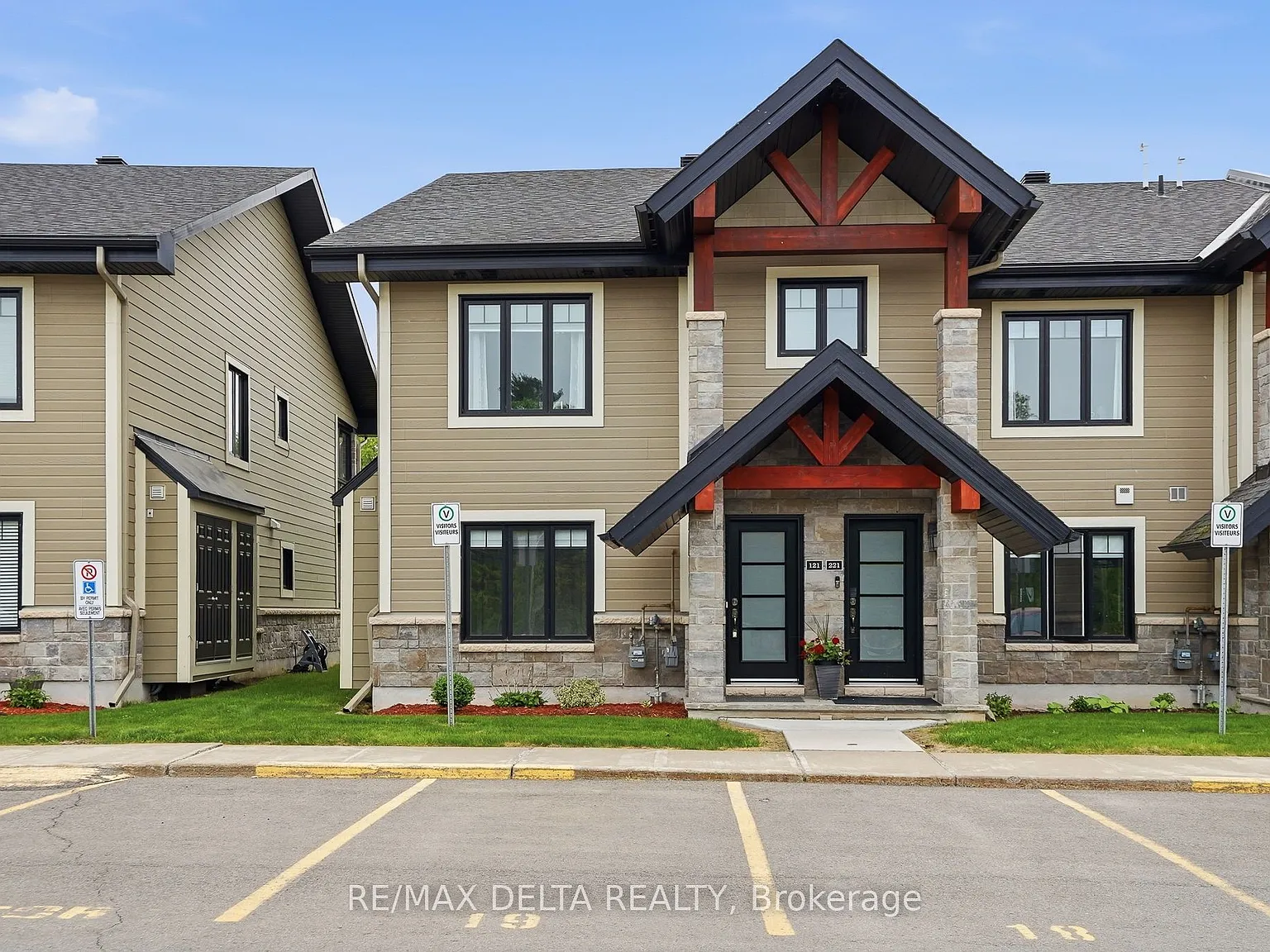 2 bed, $2,350 — Photo 1