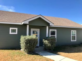 105 N Jasper Ln, Kerrville, TX 78028