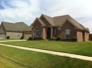 847 Bayou Vista Dr, Marion, AR 72364