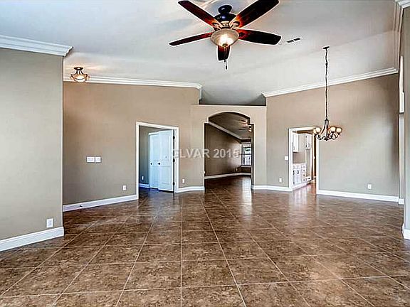 4th image of 820 Eagle Mountain Dr
