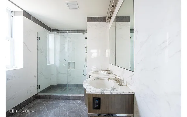 Rented by Douglas Elliman | media 16