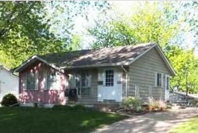 2319 Pinehurst Dr, Bettendorf, IA, 52722