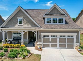 100 Maple Leaf Rd, Sharpsburg, GA 30277