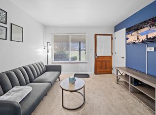 3065 S Commerce Rd #8, Walled Lake, MI 48390