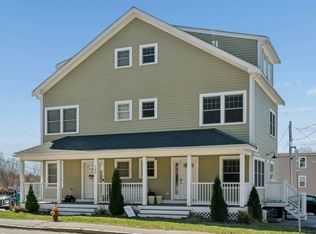 140 Main St #B, Upton, MA 01568