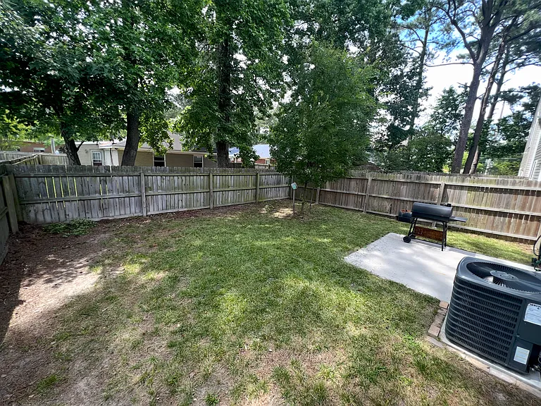 117 S Boggs Ave — Photo 23
