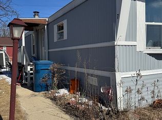 1712 S Dixie Hwy TRAILER 7, Crete, IL 60417