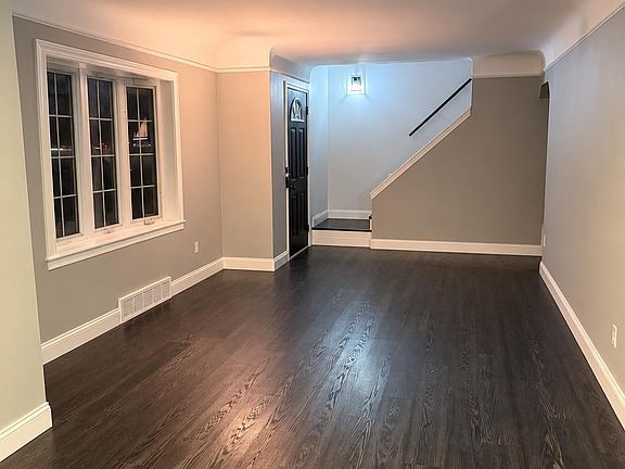 3rd image of 13269 Trenton Rd