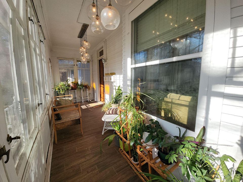 Front porch, 4-seasons. This is a common space.