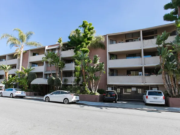 West Knoll Plaza Apartments, 724 N West Knoll Dr APT 212, West Hollywood, CA 90069