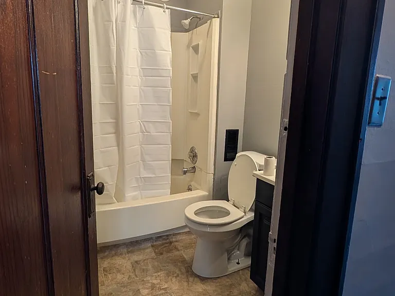 10710 Florian Ave #1 — Photo 8