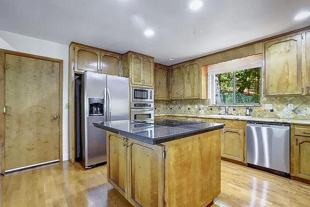 13082 Roadrunner Dr — Photo 10