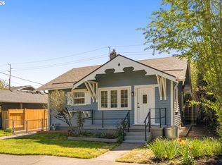 2122 SE Ellis St, Portland, OR 97202