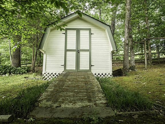 20 - Storage Building 1 (1 of 1).jpg