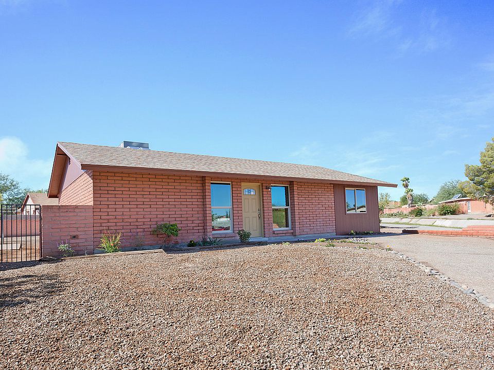 1st image of 3061 W Maxine Cir