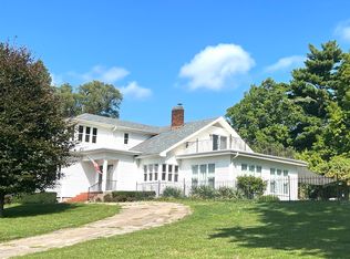 27 Cascade Ter, Burlington, IA 52601