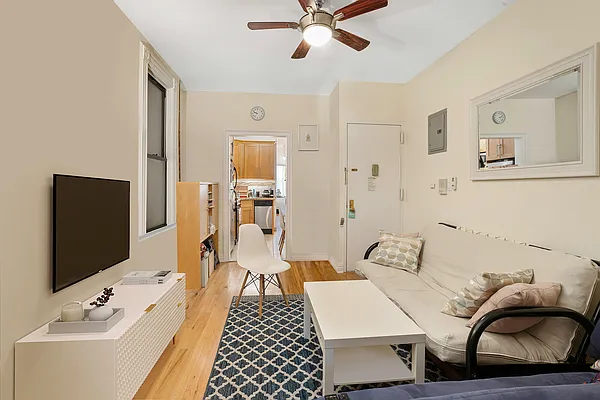 Rented by Douglas Elliman | media 16