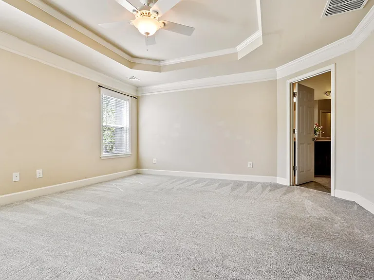3705 Lambert Ln NE — Photo 21