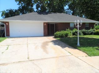 2305 Carolyn Ct, Norman, OK 73071