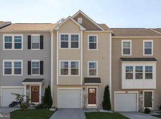 68 Tate Manor Dr, Charles Town, WV