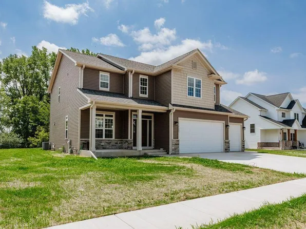 2264 Ravenswood ROAD, Burlington, WI 53105