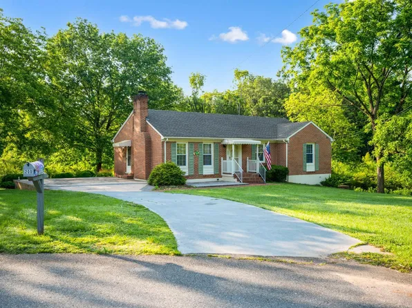 200 Middleboro Pl, Lynchburg, VA 24502