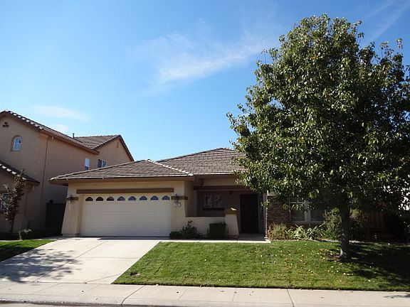 2nd image of 1992 San Esteban Cir