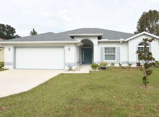 2 Rae Pl, Palm Coast, FL 32164
