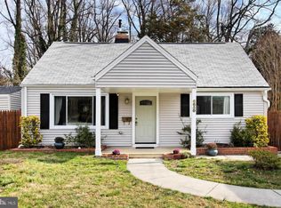 6650 Barrett Rd, Falls Church, VA 22042