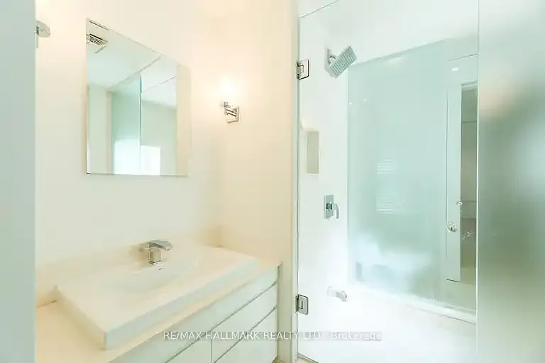 101 Pears Ave #1A — Photo 7