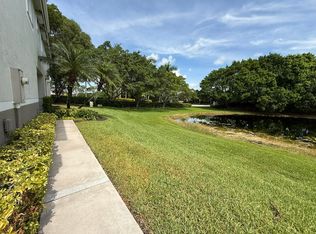 3660 San Simeon Cir, Fort Lauderdale, FL 33331