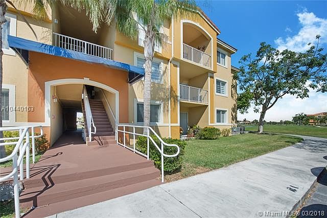 1st image of 21150 SW 87th Ave APT 208